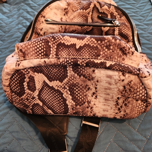Anne Klein Sport Serena Lightweight Backpack Black/Tan Snakeskin Design - Picture 4 of 6